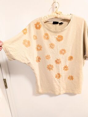 Rachel Zoe Custom Hapazome Floral Print Short Sleeve Tee